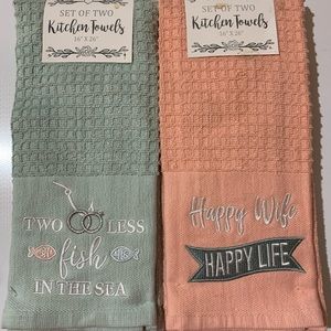 Set of 2 dish cloths with cute phrases